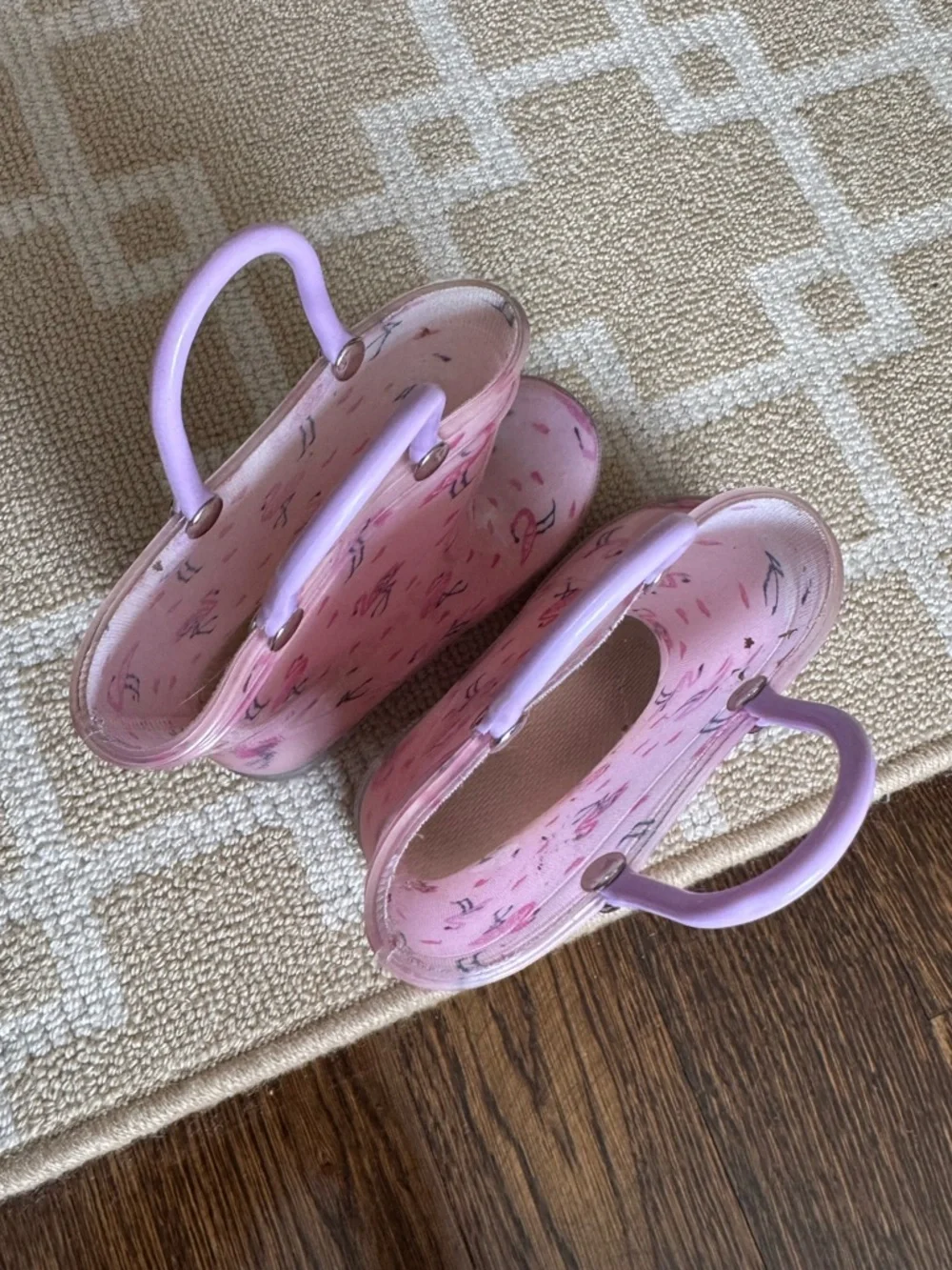 N/A adorable pink